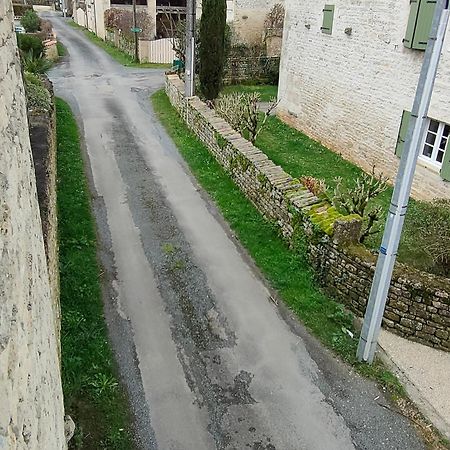 Апартаменты Le Petit Migault Ла-Креш Экстерьер фото